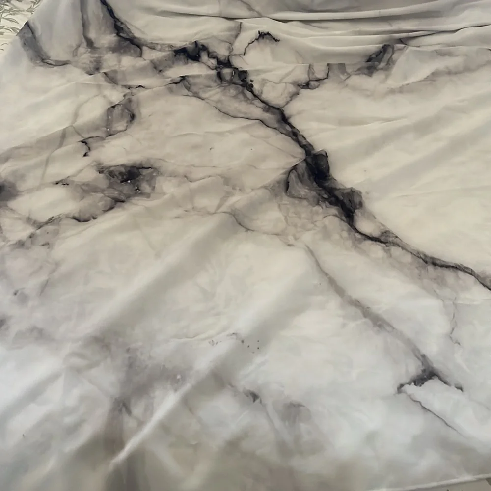 Marble Tapestry Wallhanging - Picture 4 of 4